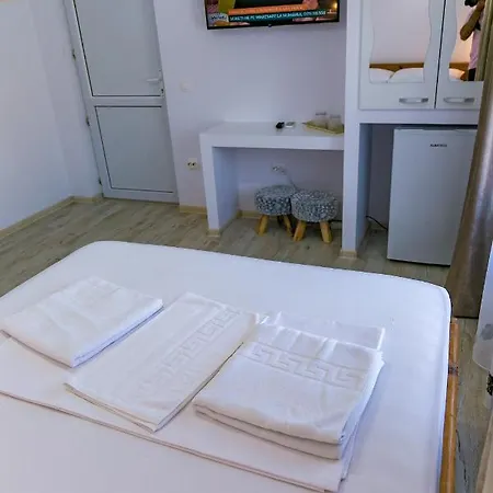 게스트하우스 Casa Iordachescu Două Mai