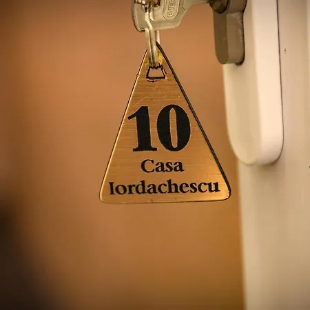 Casa Iordachescu Guest house